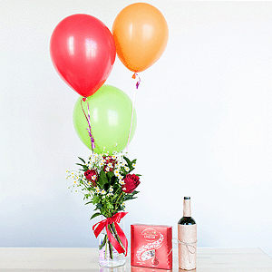 Gift set "Delicate bouquet, sweets, balloons and non-alcoholic wine" with delivery Novosibirsk