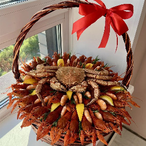 Poseidon Gift Basket with delivery Novosibirsk