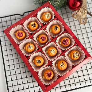 Orange Extravaganza Chocolates with delivery Novosibirsk