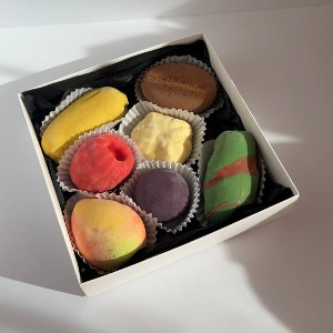 Seven Flavors Dessert Set with delivery Novosibirsk