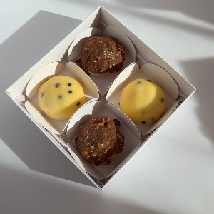 Citrus Passion Mochi Set with delivery Novosibirsk
