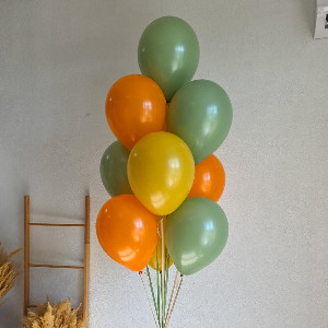 "Eucalyptus Accent" Balloon Fountain with delivery Novosibirsk