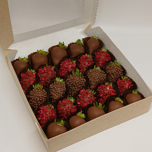 "Raspberry Rhythm" Strawberry Set with delivery Novosibirsk