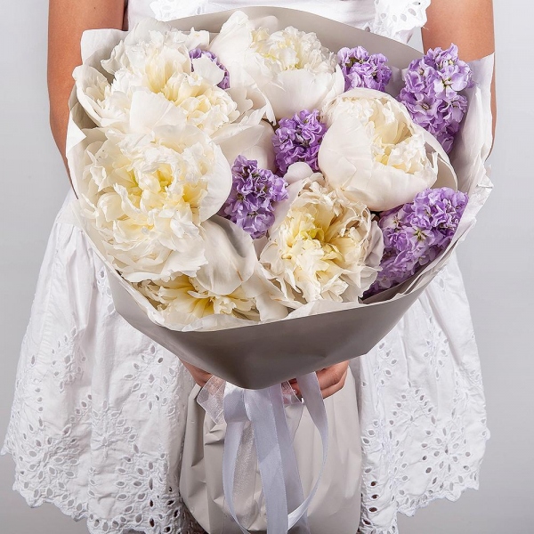 Peony white - 7, Matthiola Lilac - 10, Wrapping Paper