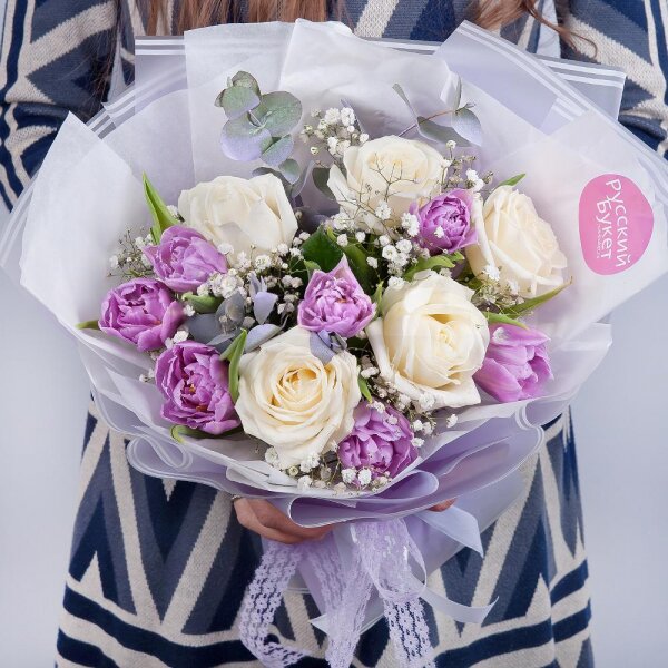 Роза белая 50 см - 7, Тюльпан сиреневый - 9, Гипсофила - 1, Эвкалипт цинерия, Современная упаковка