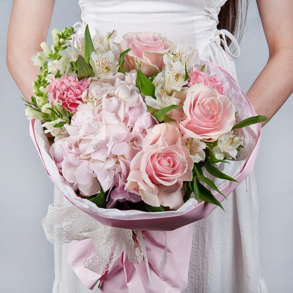 Pink Hydrangea - 1, Alstromeria white, soft pink - 4, White Matthiola - 2, Pink rose 50 cm - 7, Pink carnation - 4, Pistachio, Wrapping Paper