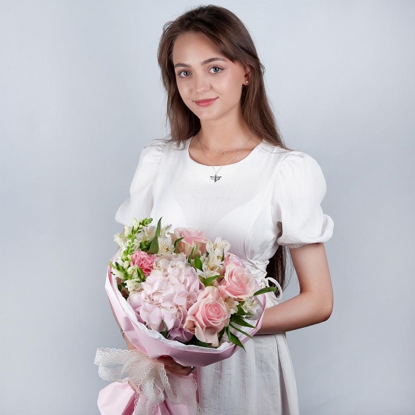 Pink Hydrangea - 1, Alstromeria white, soft pink - 4, White Matthiola - 2, Pink rose 50 cm - 7, Pink carnation - 4, Pistachio, Wrapping Paper