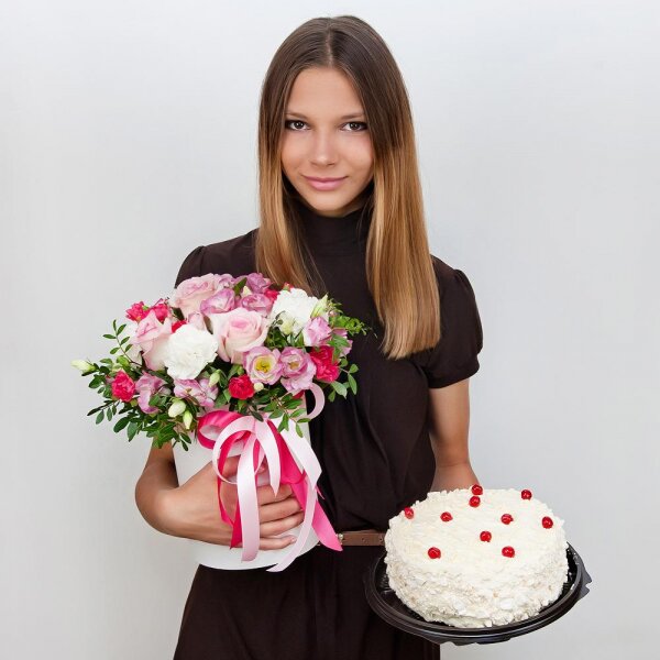 Carnation white, cream - 3, Pink Lisianthus (Eustoma) - 5, Pink spray carnation - 3, Pink rose 50 cm - 3, Round flower box small , Oasis, Film, Pistachio, Ribbon, Cake in assortment
