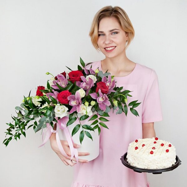 Red rose 50 cm - 7, Pink Cymbidium Orchid Bud - 7, lisianthus - 4, Round flower box medium, Film, Oasis, Eucalyptus Cinerea, Flask for orchids, Aspidistra (1 pc.), Cake in assortment, Ruscus italian, Ribbon